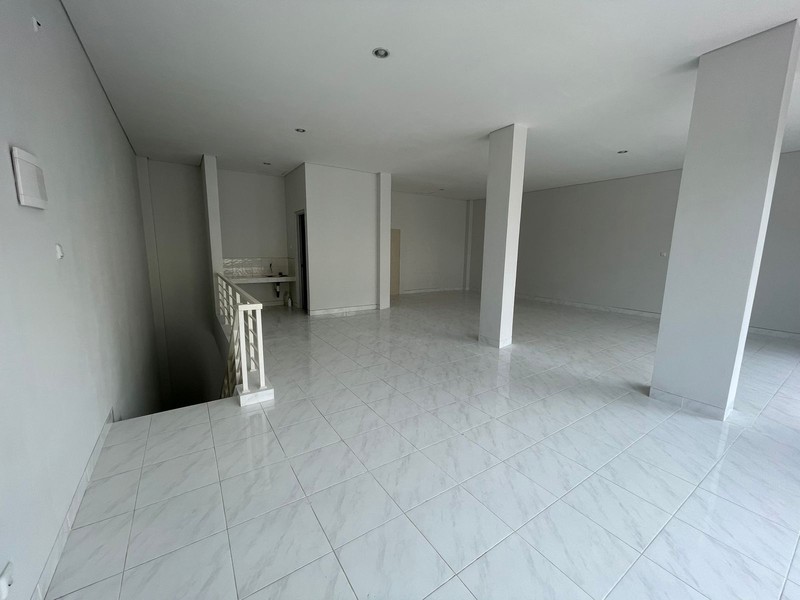 Ruko Gandeng 2 Unit Murah di Arcadia Grande Gading Serpong