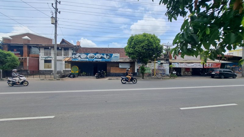 Dijual Ruang Usaha Komersial Di Area Bisnis Jl. Hos Cokroaminoto, Yogyakarta 