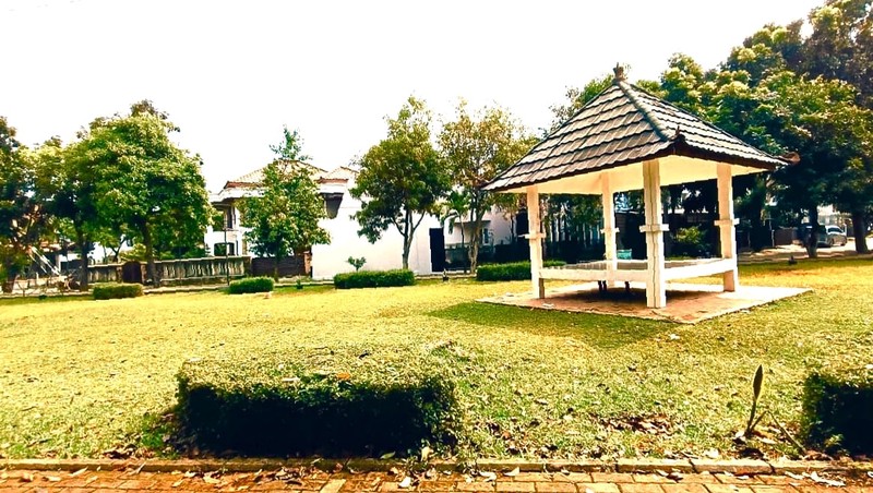 Rumah Lama 1 Lantai di Kawasan Sektor 3 Bintaro Jaya - Tangerang Selatan