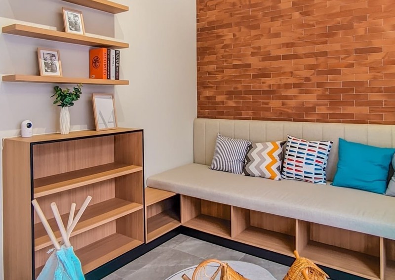 Rumah 3 Lantai The Astelia Bintaro Blok C3 di Jurangmangu - Pondok Aren - Tangerang Selatan