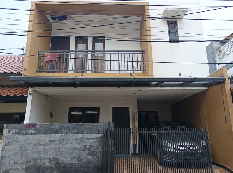 Dijual Lelang Rumah Siap Huni, Strategis & Bebas Banjir.