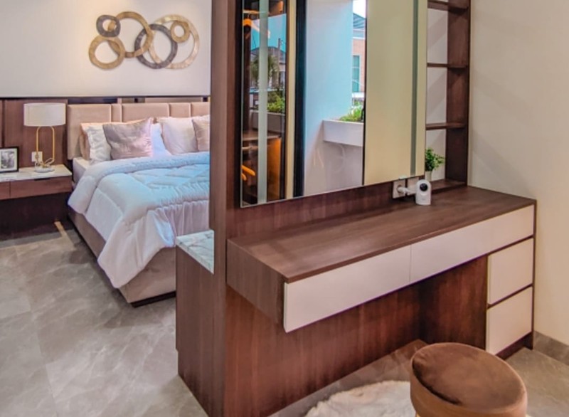 Rumah 3 Lantai The Astelia Bintaro Blok C5 di Jurangmangu - Pondok Aren - Tangerang Selatan