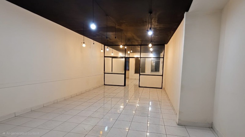 Ruko Disewakan di Jl. Tebet Raya Jakarta Selatan - 3 Lantai + Rooftop, Lokasi Strategis Ramai Usaha