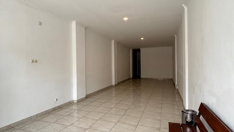 Ruko Baru 3 Lantai Di Lokasi Komersial Ramai Usaha Di Tebet Raya, Jakarta Selatan