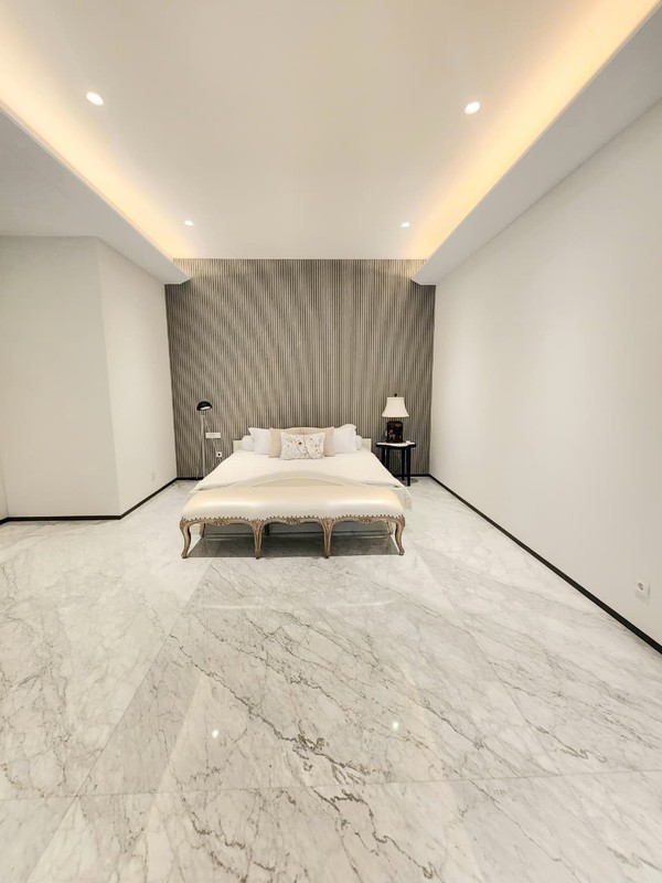 For rent Brandnew House with luxurious american style design at Pondok indah