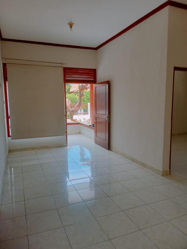 Dijual Rumah Siap Pakai di Manyar AIRDAS di Surabaya Timur Dekat Raya Manyar, STESIA, UNAIR Cocok untuk Kantor atau Kost 