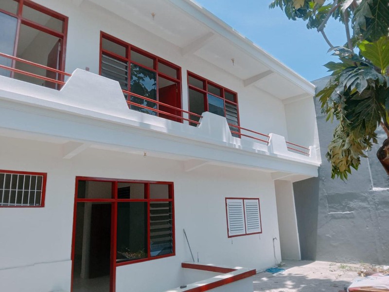 Dijual Rumah Siap Pakai di Manyar AIRDAS di Surabaya Timur Dekat Raya Manyar, STESIA, UNAIR Cocok untuk Kantor atau Kost 