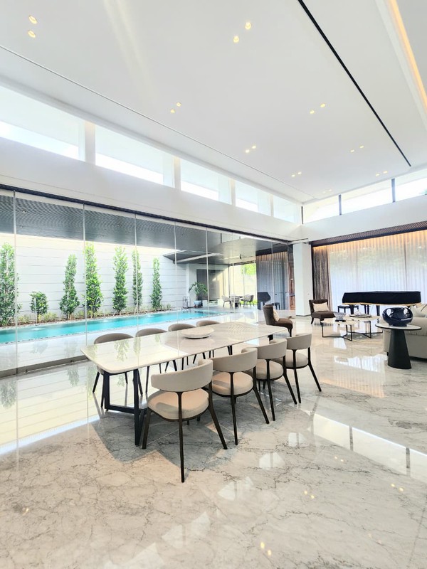 For sale Brandnew House with luxurious american style design at Pondok indah