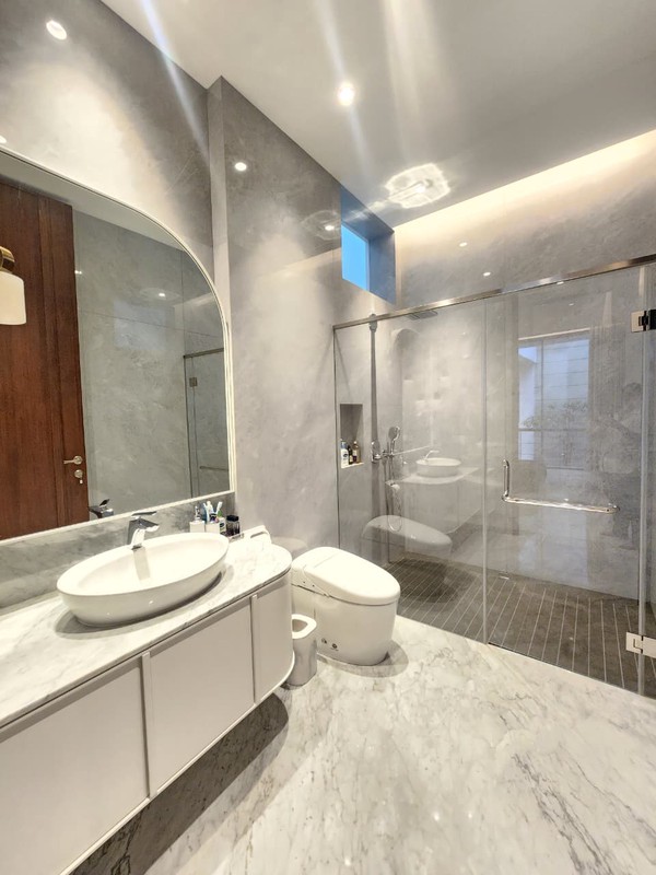 For sale Brandnew House with luxurious american style design at Pondok indah