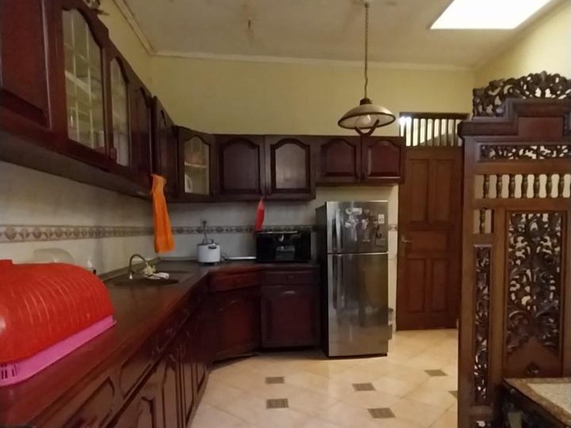 DIJUAL CEPAT - RUMAH di AREA KOMERSIAL Salihara, Pasar Minggu - Jakarta Selatan