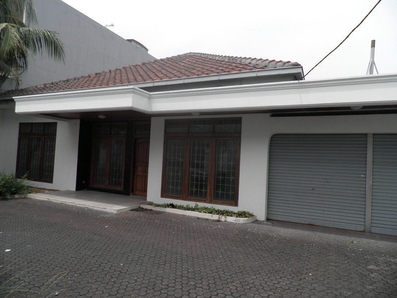 Dijual Rumah Terawat Lokasi Di Kebayoran Baru, Jakarta Selatan