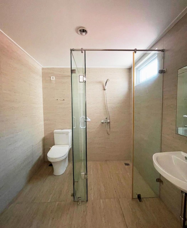 Rumah Minimalis, Bebas Banjir, dalam Cluster kemanan 24 Jam di Bintaro