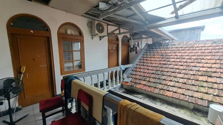 Rumah Luas 5 Kamar Tidur di Blimbing Sari Caturtunggal 