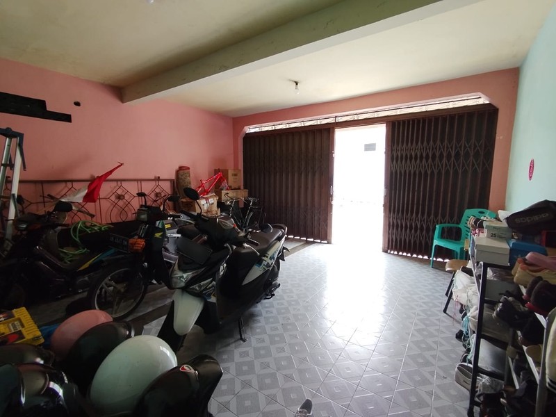 Rumah 2 Lantai Semi Furnish Dekat Lotte Mart, Maguwoharjo, Depok, 