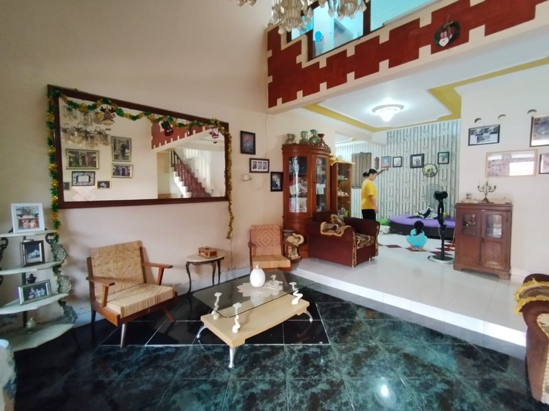 Rumah 2 Lantai Semi Furnish Dekat Lotte Mart, Maguwoharjo, Depok, 