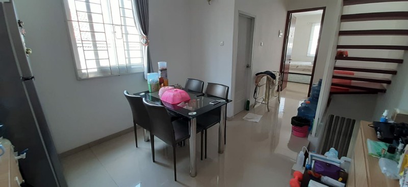 Rumah Kemayoran Rapih siap huni