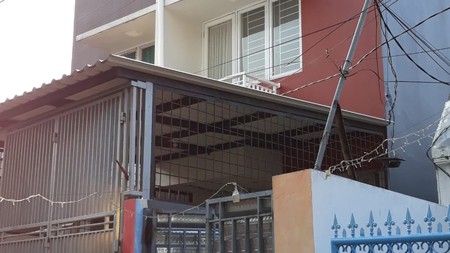 Rumah Kemayoran Rapih siap huni