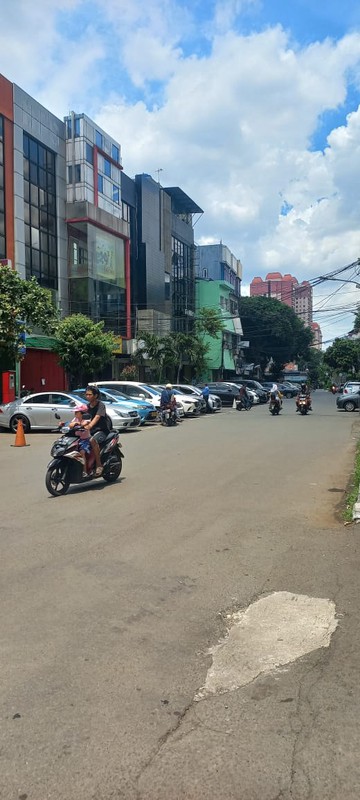 Ruko strategis di pasar baru jakarta pusat