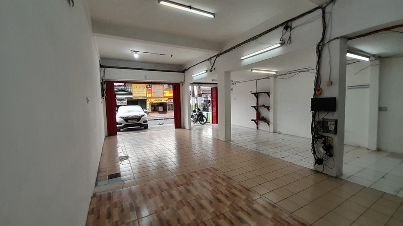 Ruko 2 Lantai di Kawasan Pasar Perumnas Klender, Malaka Jaya, Duren Sawit Jakarta Timur