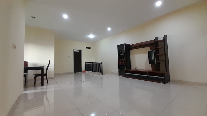 Ruko 2 Lantai di Kawasan Pasar Perumnas Klender, Malaka Jaya, Duren Sawit Jakarta Timur