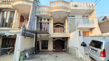 Rumah tua Puspa Gading, Kelapa Gading 