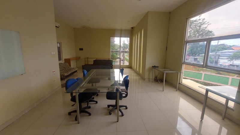 Kantor dan Workshop Gudang di Jati Asih Bekasi Jawa Barat