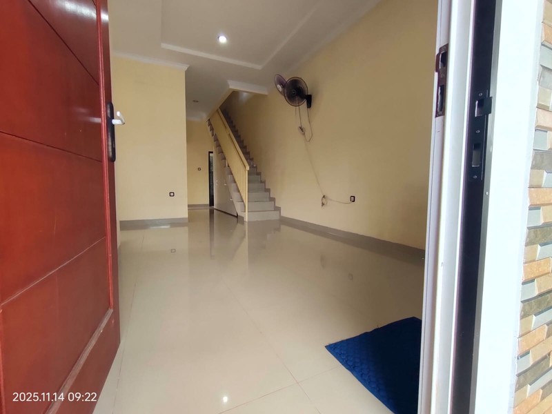 Rumah D'Lapan Town House 