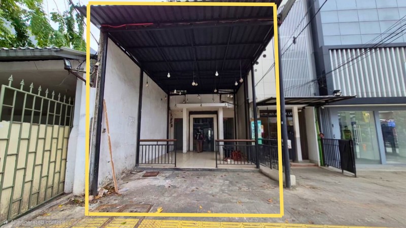 Ruko Disewakan di Jl. Tebet Raya Jakarta Selatan - 3 Lantai + Rooftop, Lokasi Strategis Ramai Usaha