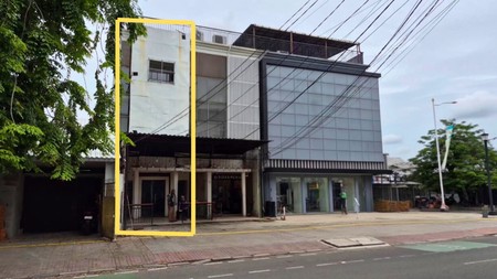 Ruko Disewakan di Jl. Tebet Raya Jakarta Selatan - 3 Lantai + Rooftop, Lokasi Strategis Ramai Usaha