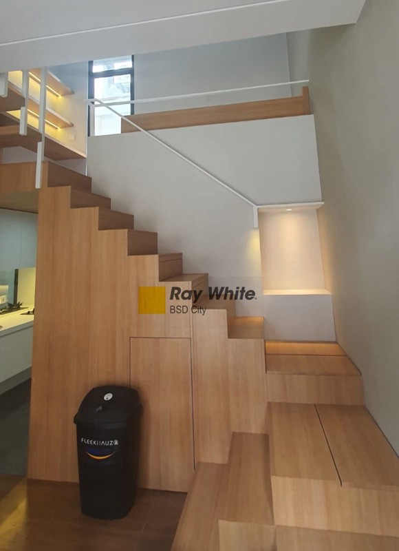 DIJUAL CEPAT & HARGA MIRING! Rumah di Perbatasan BSD dan Gading Serpong!