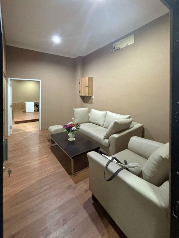 Ruko rapih bersih siap pakai di lokasi prima - Kelapa Hibrida Raya, Kelapa Gading