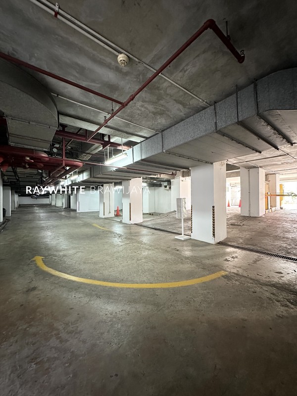 Gedung Pondok Pinang Lokasi Strategis