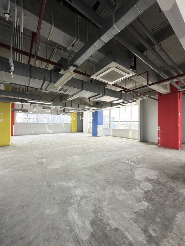 Gedung Pondok Pinang Lokasi Strategis