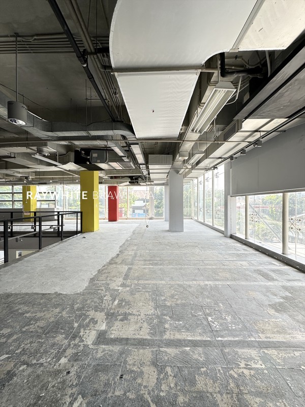 Gedung Pondok Pinang Lokasi Strategis