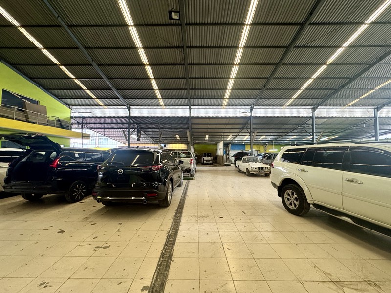 Dijual  Eks Bengkel Mobil di Kemanggisan, Jakarta Barat - Lokasi Strategis Dekat Universitas BINUS