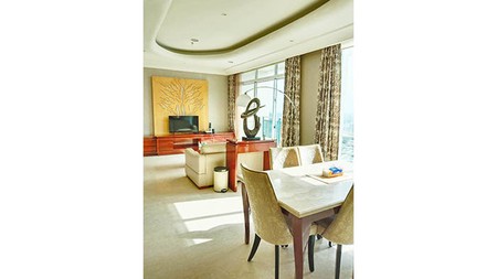 Apartemen Pakubuwono View, Kebayoran Lama, Luas 196m2