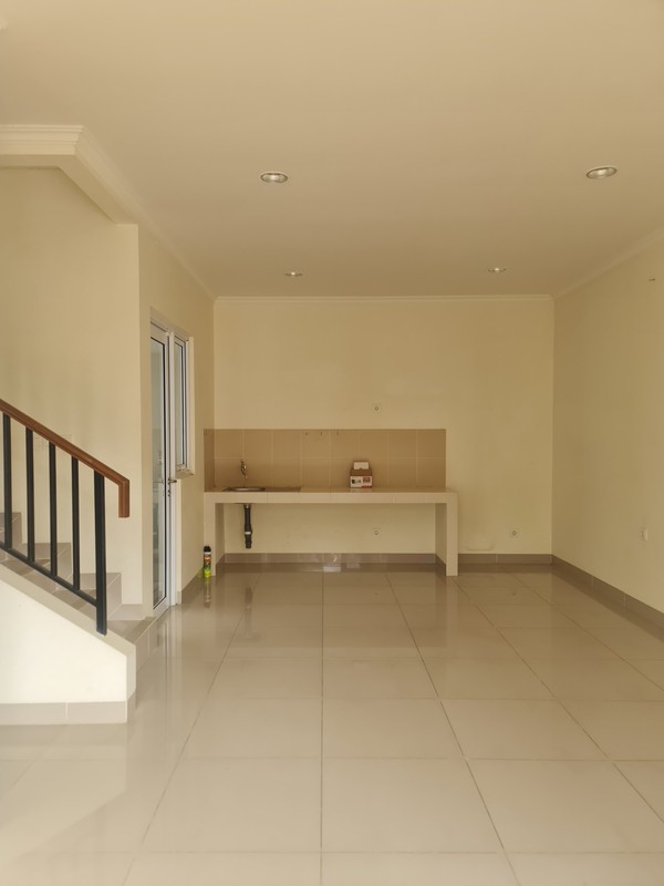 Rumah Modern di Cluster Verdi, Gading Serpong - Lingkungan Asri & Nyaman