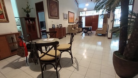 Dijual Rumah Tinggal Hitung Tanah Bangunan Lama Terawat Lokasi Di Pondok Aren, Tangerang Selatan