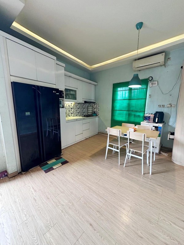 Rumah 2 Lantai, Lokasi strategis dekat ST. Sudimara