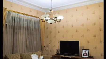 Dijual Rumah Lokasi Strategis Di Jl. Permata Hijau, Kebayoran Lama, Jakarta Selatan