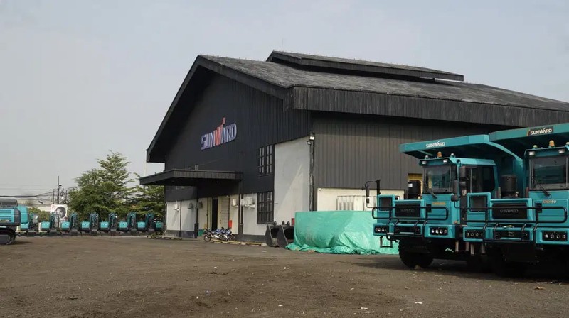 GUDANG DIJUAL JALAN RAYA BEKASI JAKARTA TIMUR