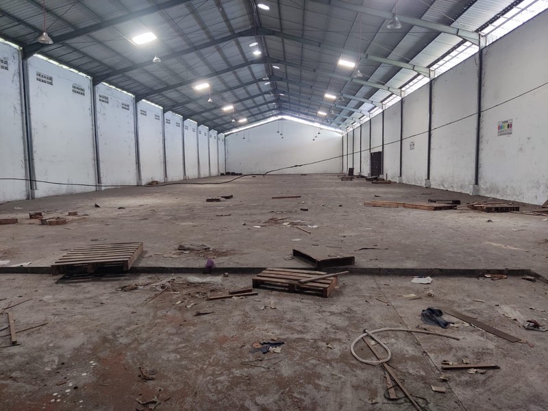 Gudang Luas & Strategis Disewakan - Akses Ringroad Selatan Jogja.