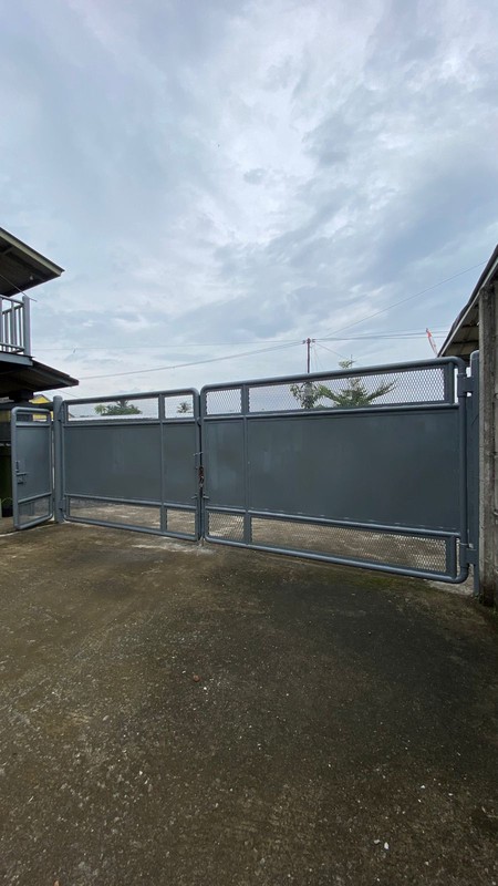 DIJUAL TANAH + GUDANG POOL LEGOK  TANGERANG 