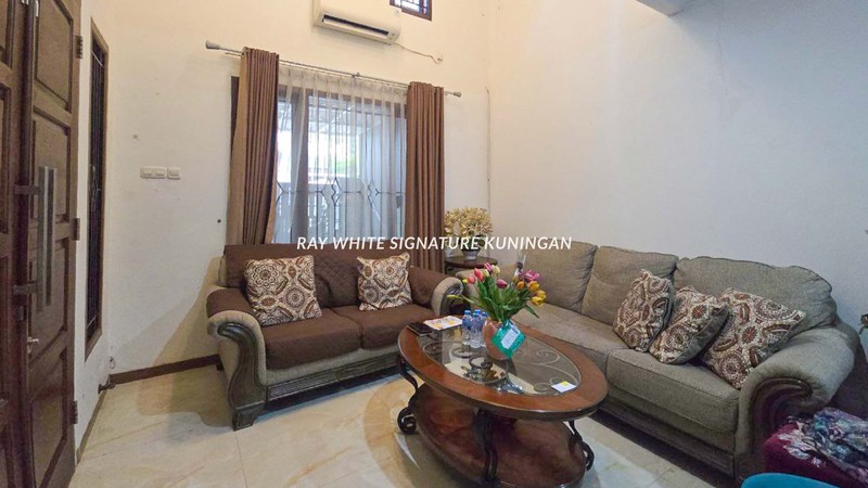 Dijual Rumah 2,5 Lantai Siap Huni Di Bendungan Hilir Jakarta Pusat 