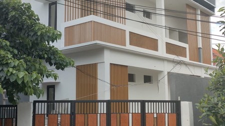 DIJUAL SEGERA INVESTASI BAGUS RUMAH KOS-KOSAN JL. MATRAMAN DALAM PEGANGSAAN JAKARTA PUSAT