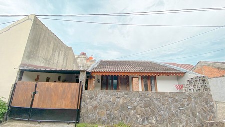 Rumah Minimalis, Siap huni, bebas banjir di Bintaro