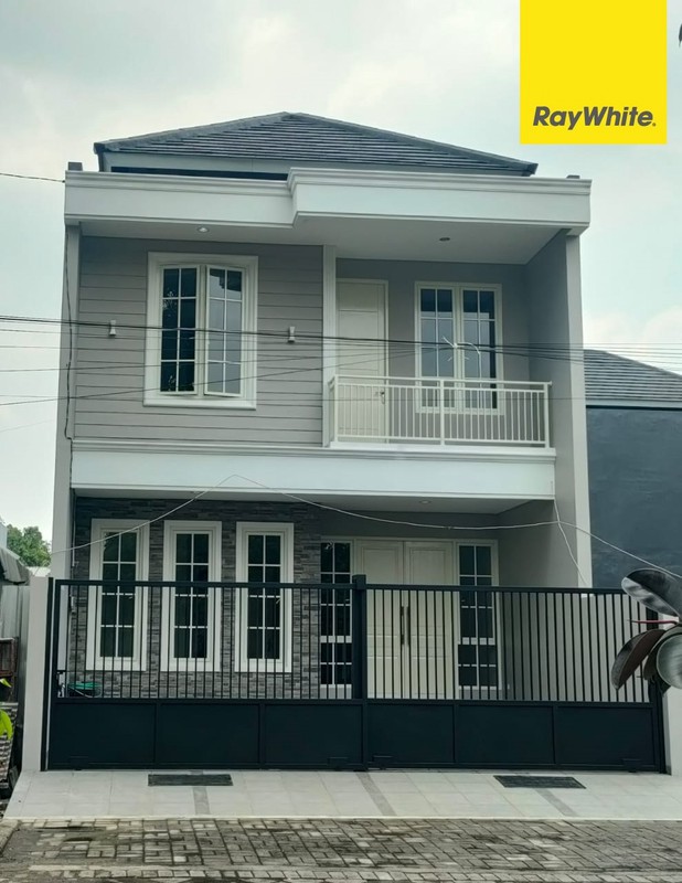 Dijual Rumah 2 lantai di Gayung Kebonsari Surabaya