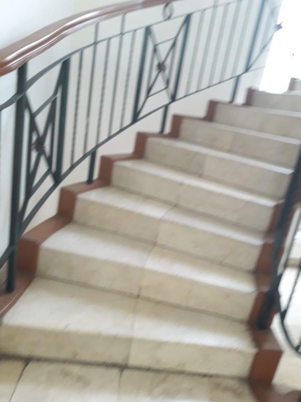 Rumah Mewah Strategis di Adiaksa, Lebak Bulus Jakarta Selatan - Kolam Renang, Akses Tol & MRT!