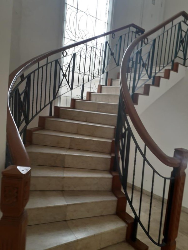 Rumah Mewah Strategis di Adiaksa, Lebak Bulus Jakarta Selatan - Kolam Renang, Akses Tol & MRT!