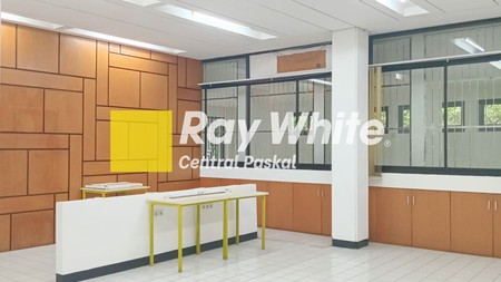 Ruang Usaha / Ruko di Mainroad Ir H Juanda Bandung